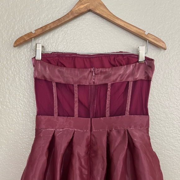 Radiant Direction Mauve Purple Strapless Midi Dress With Pockets - Picture 6 of 11